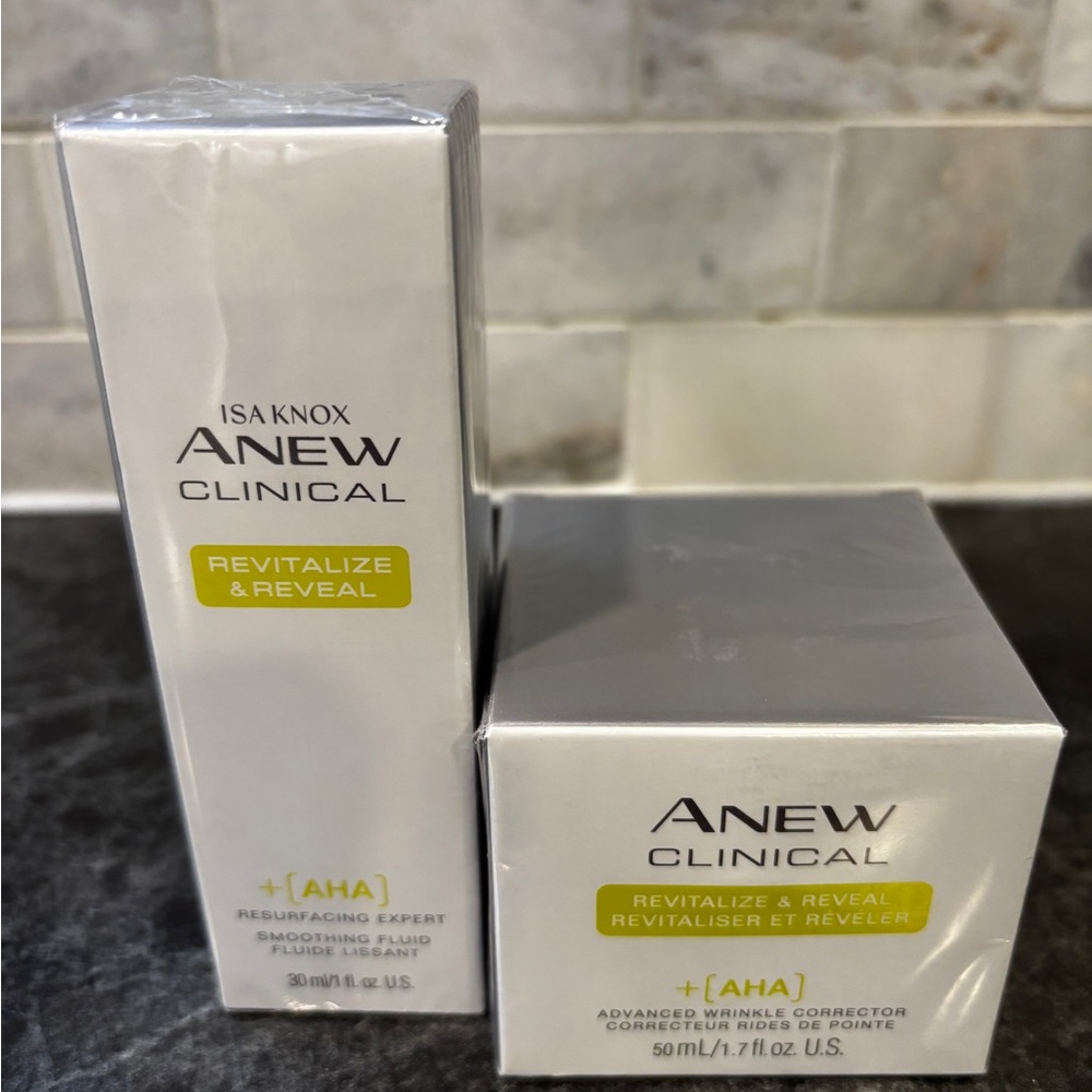 Avon Anew Clinical Resurfacing Expert Set
